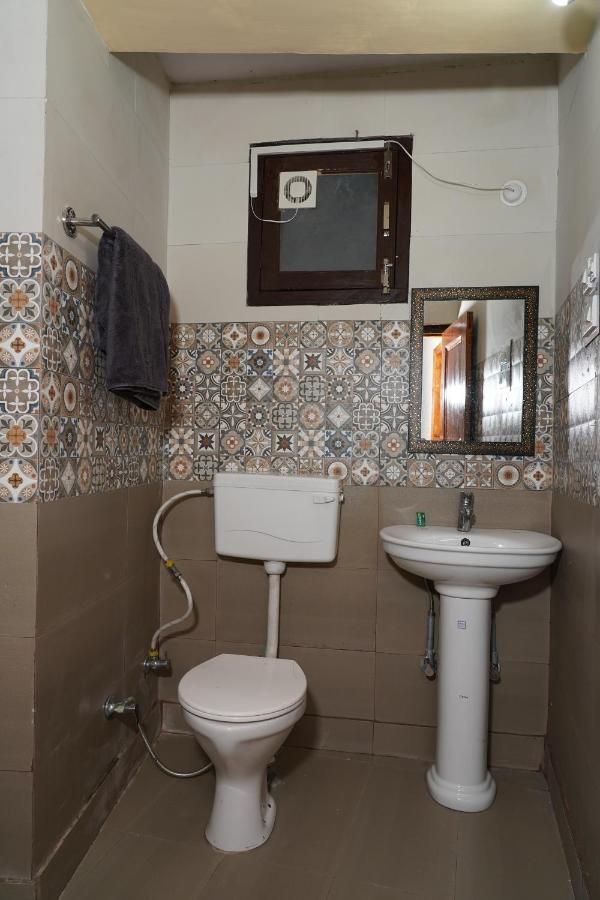 Shimla Pines Homestay Bagian luar foto