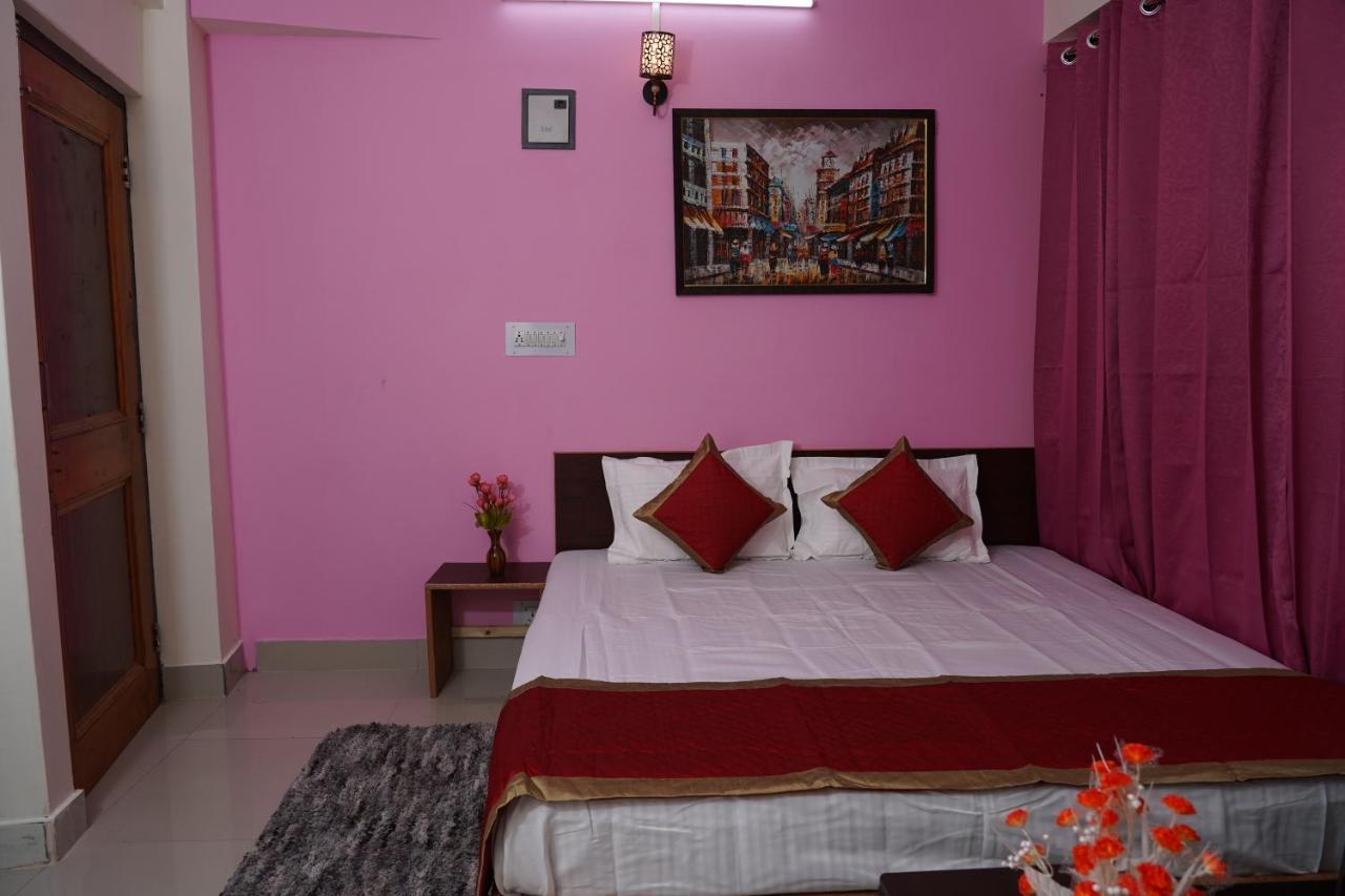 Shimla Pines Homestay Bagian luar foto